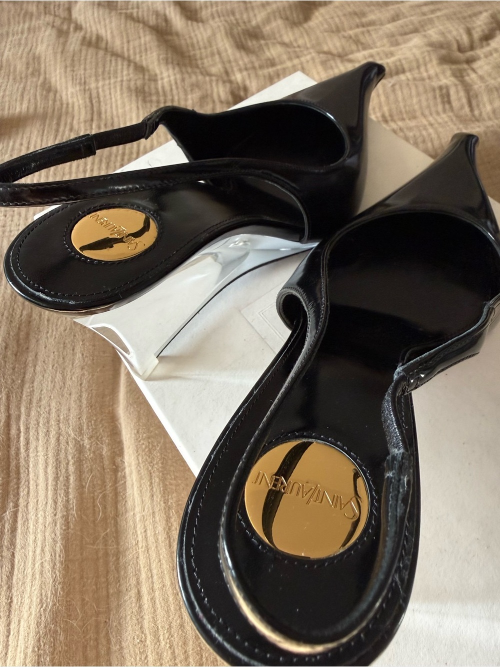 Saint Laurent Miller Wedge Pump in Nero - Picture 3 of 9
